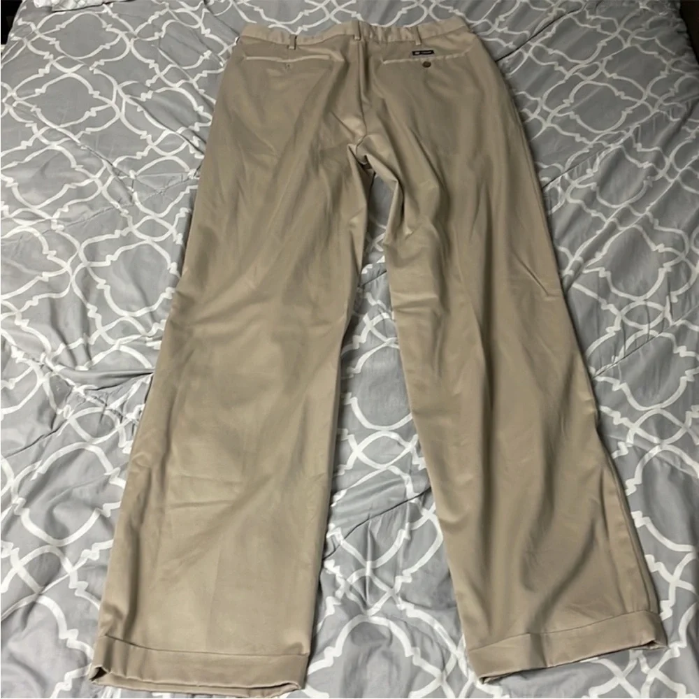 size 36x36 Chaps khaki chinos